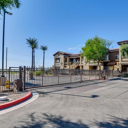 Mesa Condo With Private Patio And Grill Pool Access! Exterior photo