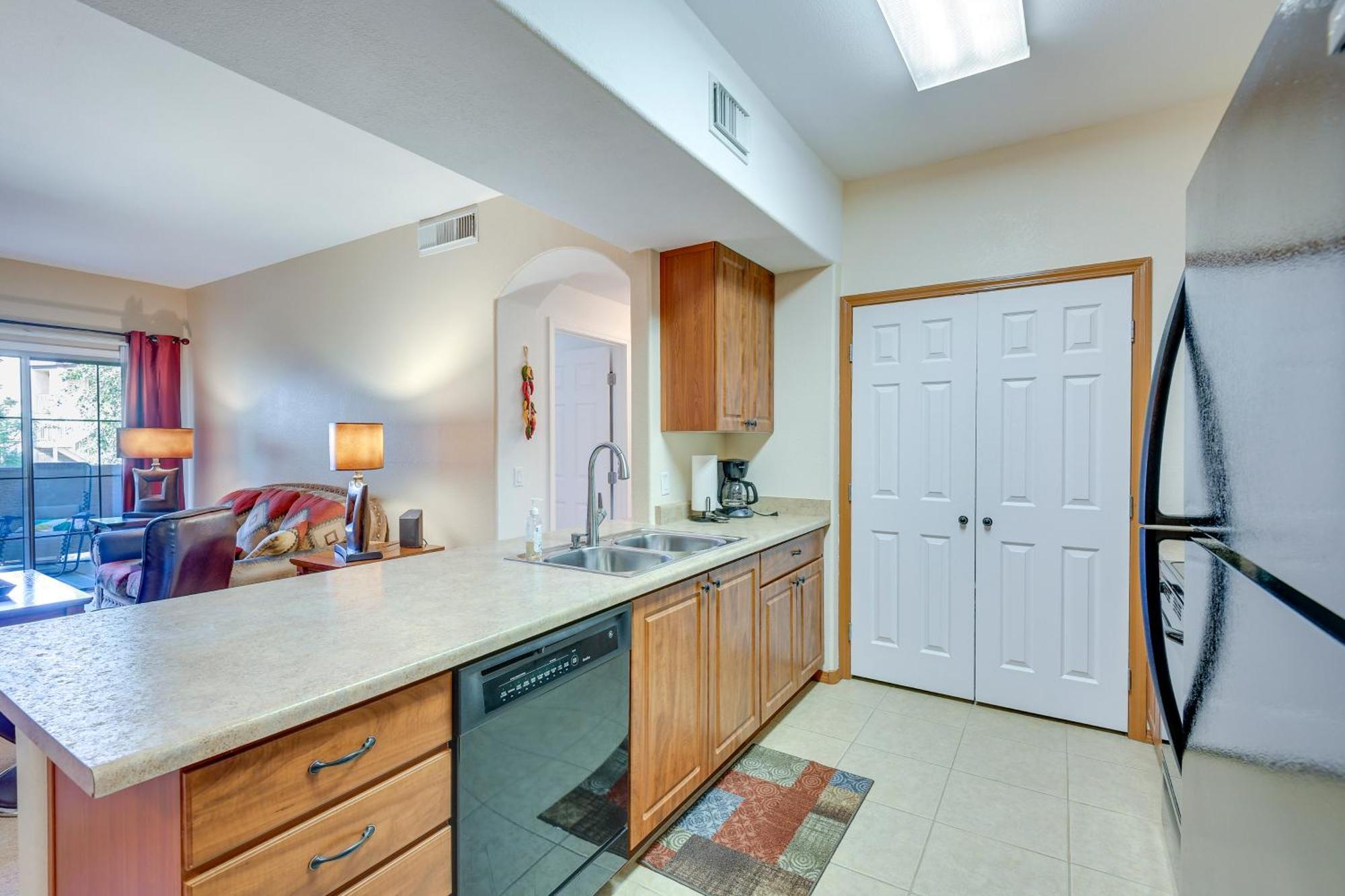 Mesa Condo With Private Patio And Grill Pool Access! Exterior photo